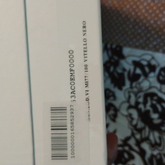 ❗ SOLD ❗ 🥰💯 Auth Moschino Heels - Picture 11 of 14